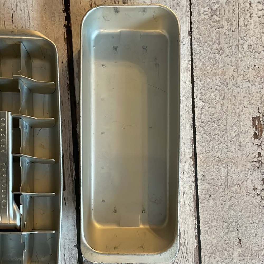 Crosley Shelvador Aluminum Ice Cube Trays - Set of 2 - Picture 10 of 11